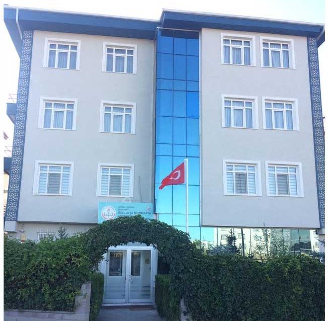 Yurt Binası